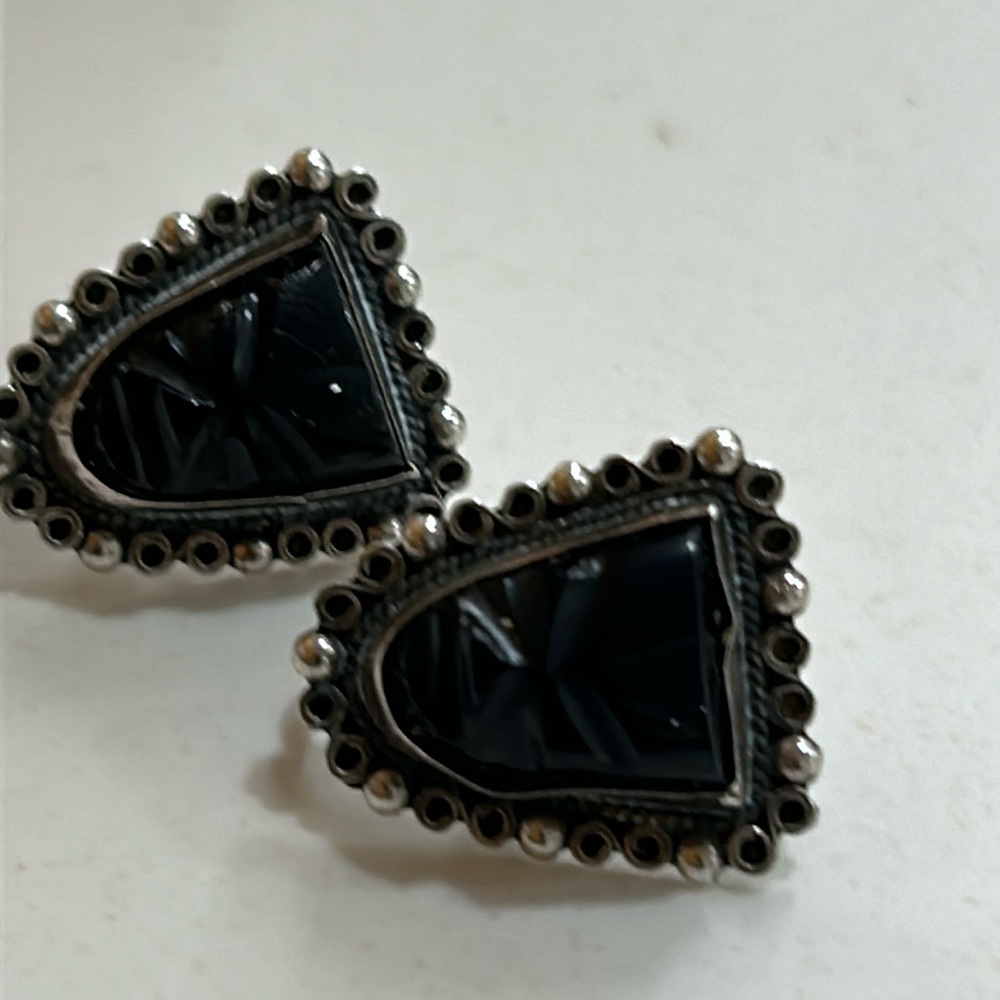 Vintage carved onyx earrings crew backs sterling  silver